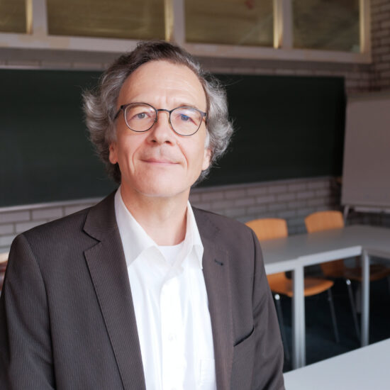 Professor Harald Derschka